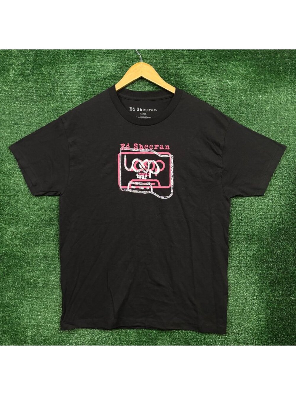 Ed Sheeran Cassette Loop Tour Show Dates T-Shirt Size Large